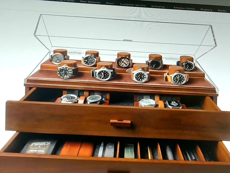 Elegant Wooden Watch Display Case for 17 Watches