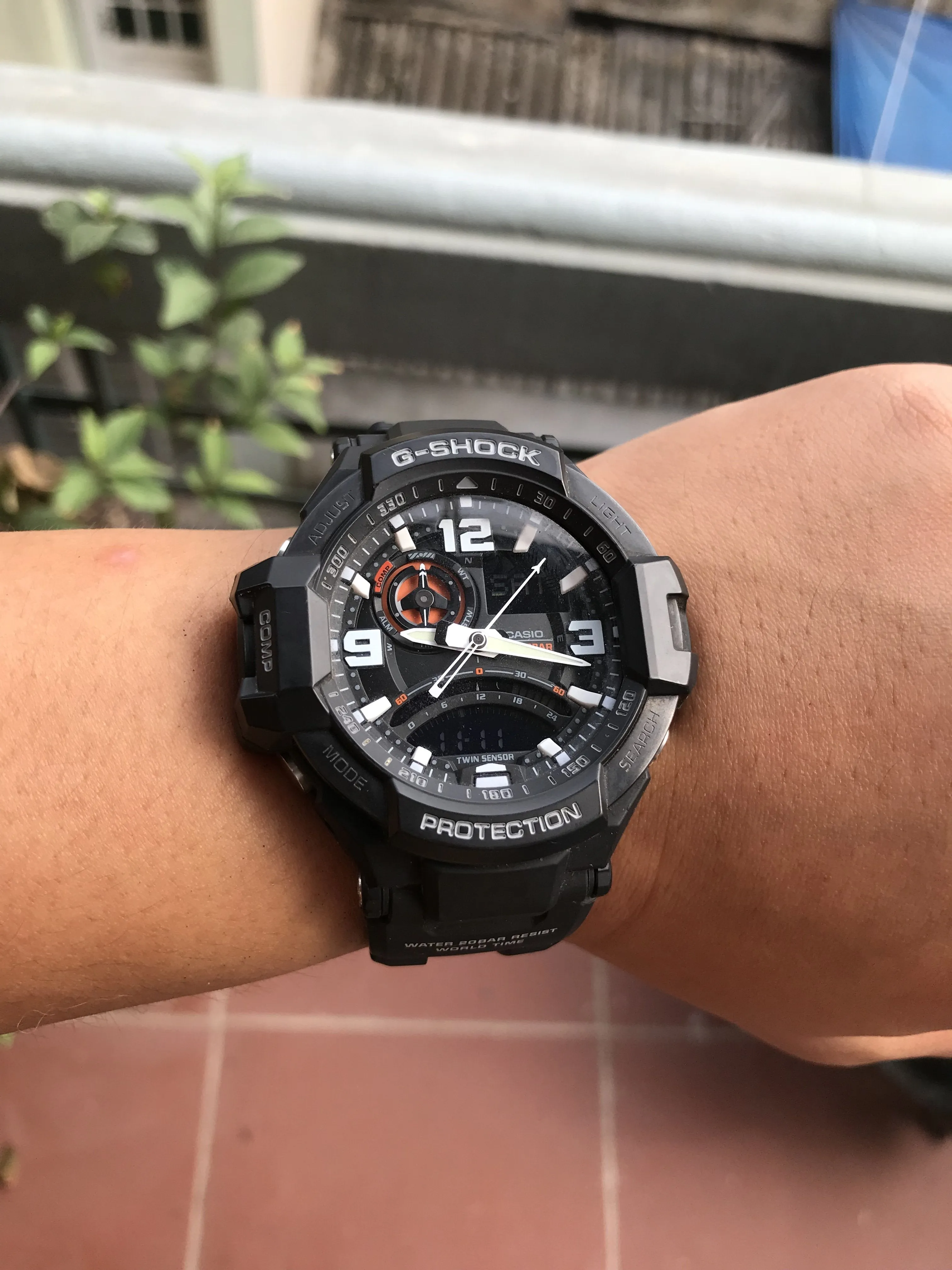 GA-1000-1ADR