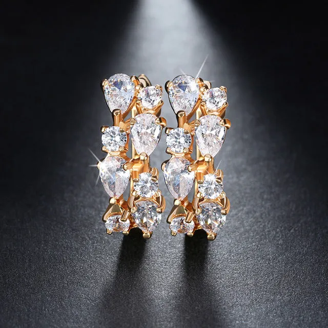 ORSA JEWELS Luxury 4 Pieces 0.3ct Charming Clear Cubic Zirconia Stud Earrings Gold-Color for Party Fashion Women Jewelry OME18