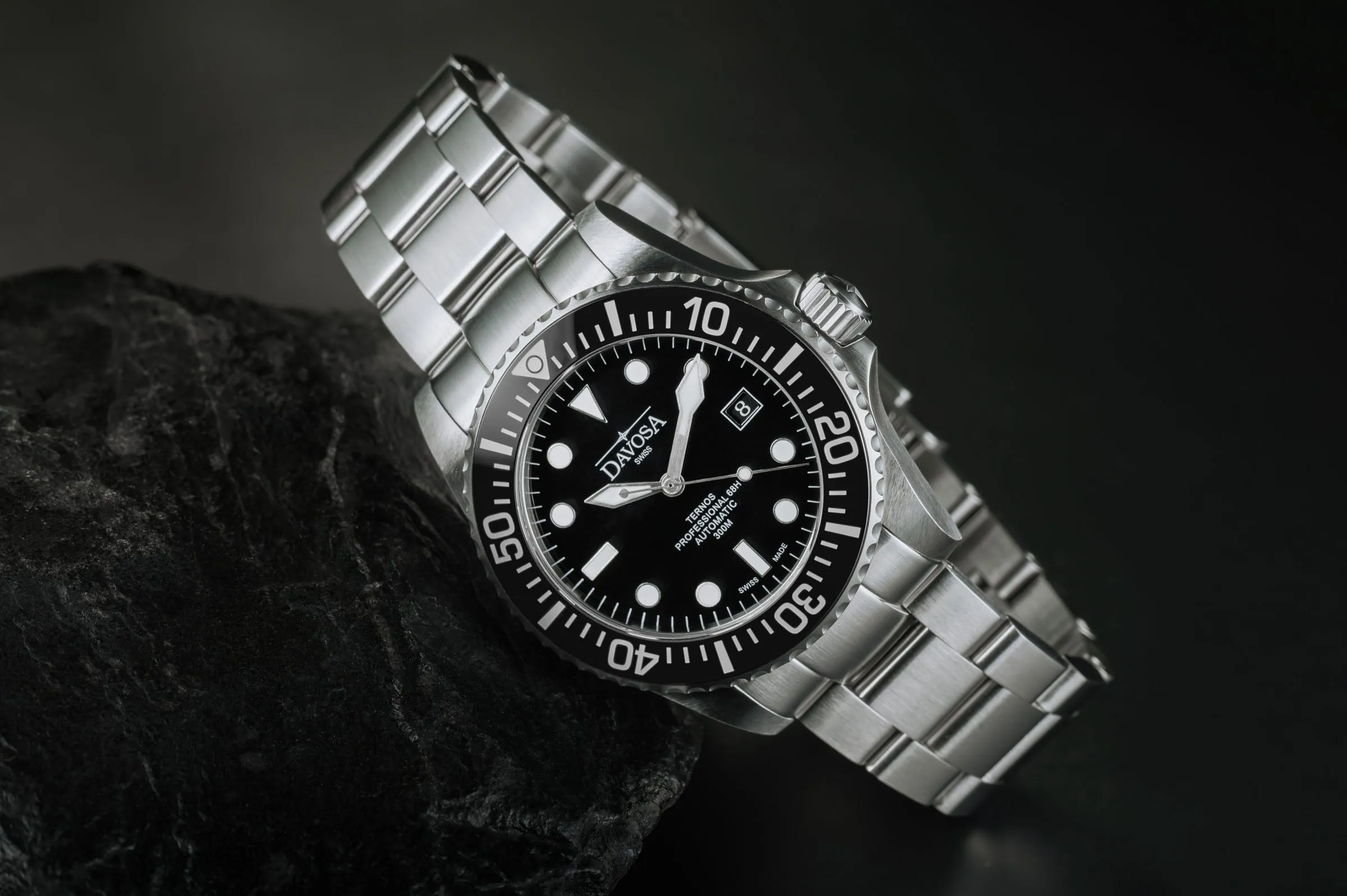 Ternos Professional 68h Automatic 300m Black Diving Watch 16153850